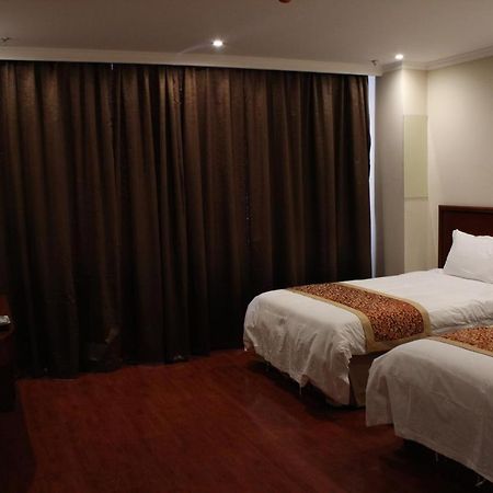 Greentree Inn Chuzhou City Government Zijin Commercial City Select Hotel Ngoại thất bức ảnh